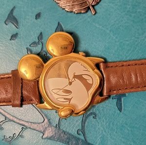 SALE$!💰 Mickey Mouse watch gold brown Disney